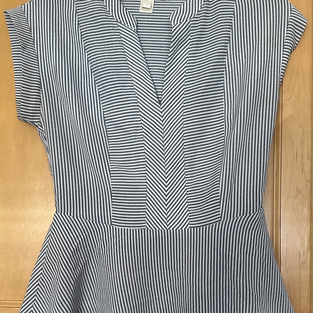 Monteau Navy & White Striped V-Neck Tunic Top